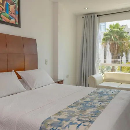 Coral Reef Hotel 3*