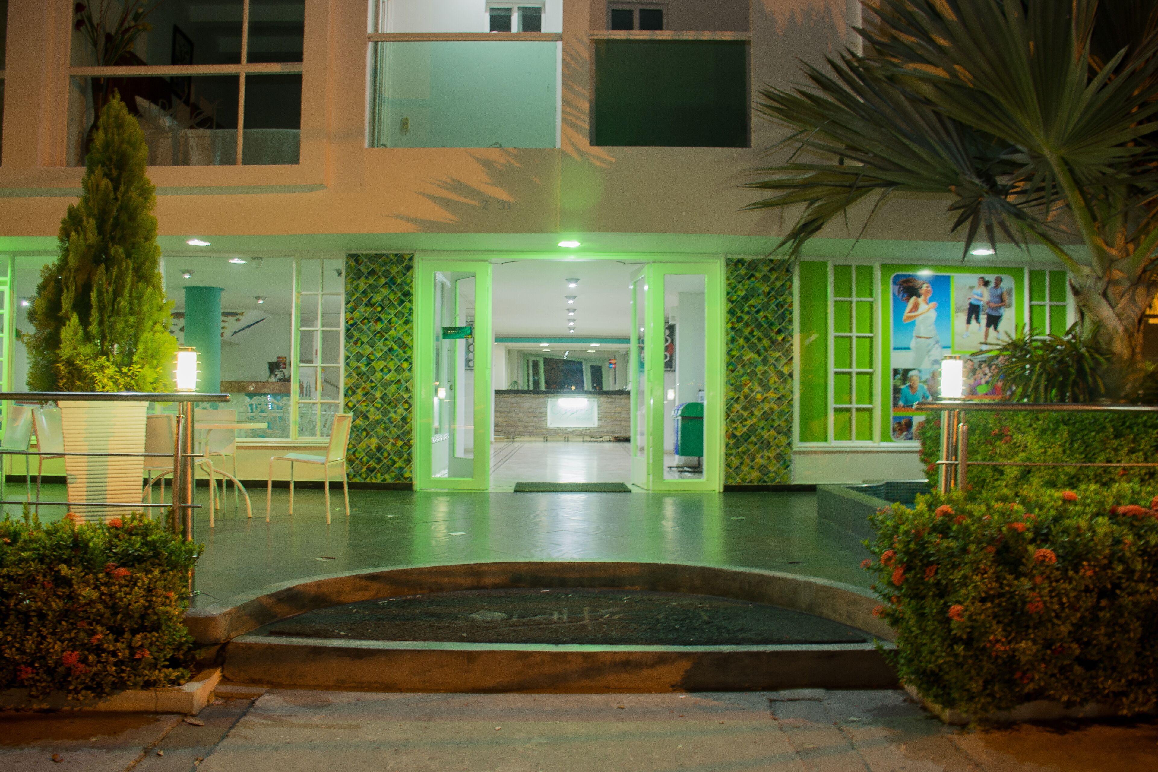 Hotel Coral Reef Cartagena 3*