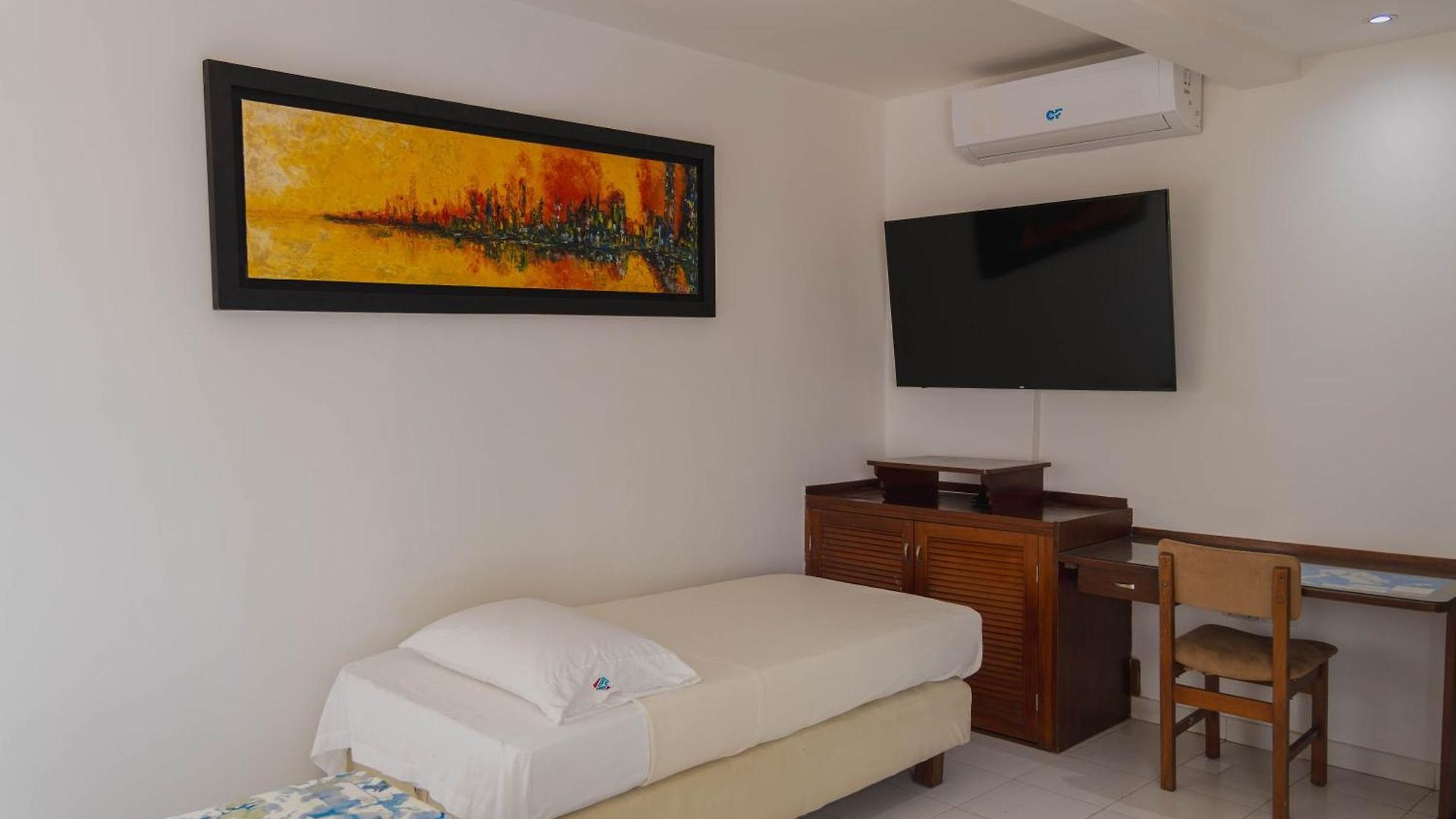 Coral Reef Hotel