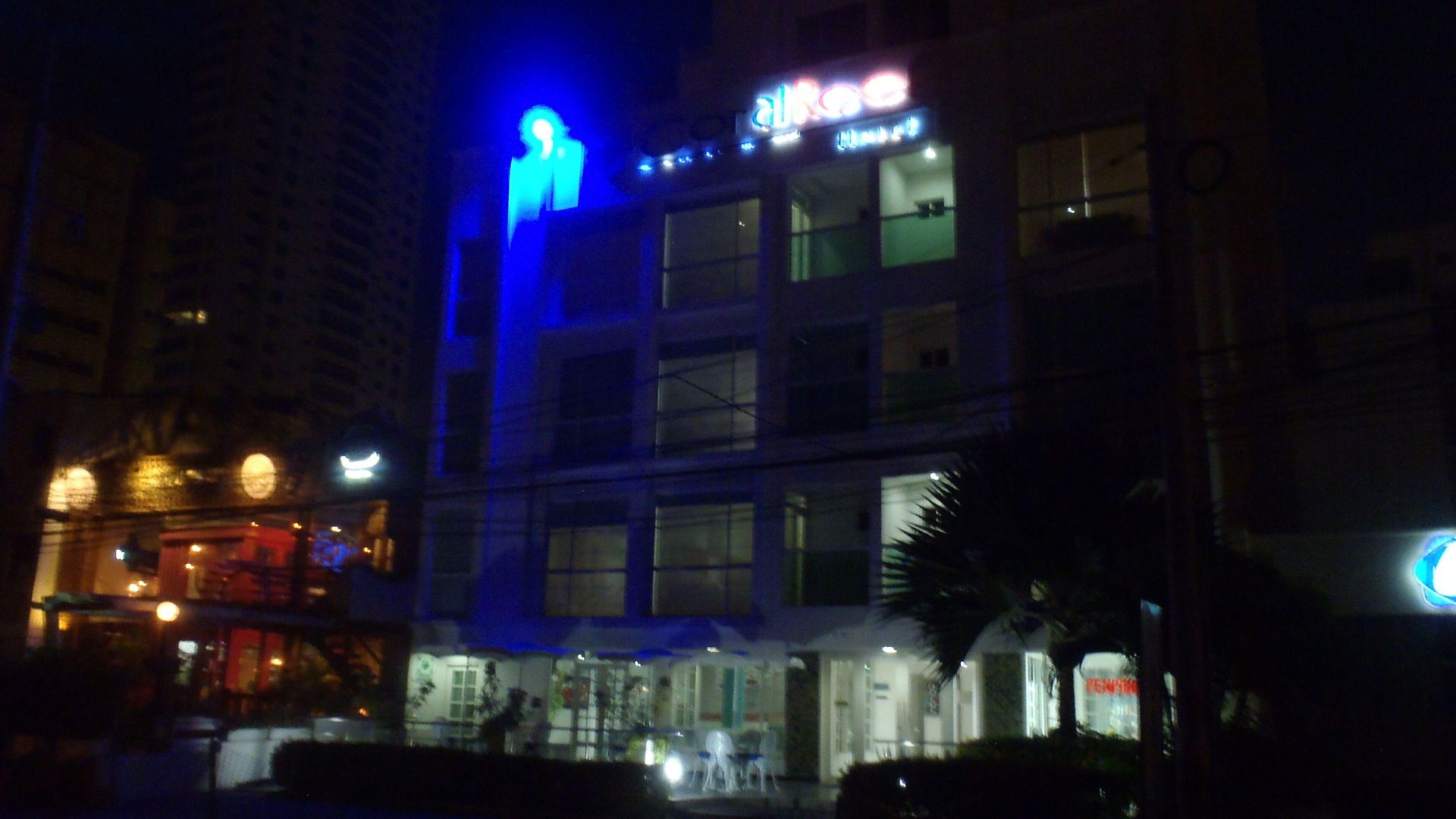 Coral Reef Hotel 3*