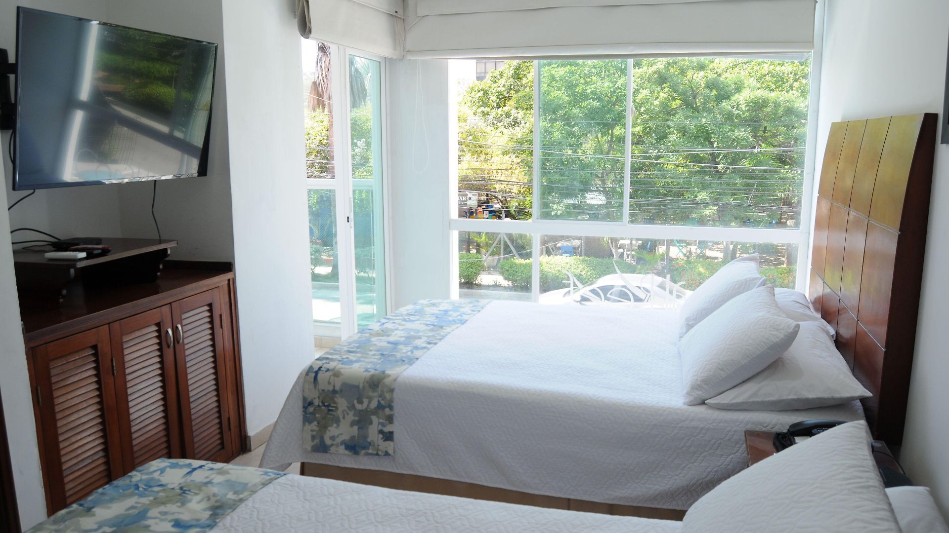 Hotel Coral Reef 3*