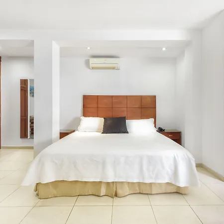 Hotel Coral Reef Cartagena 3*